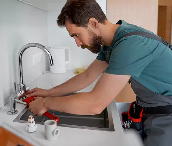 Professional Faucet Replacement Specialist in Moorpark, CA: Schedule Affordable Faucet Replacement Services with Us