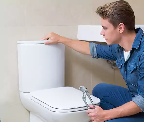 Expert Plumber for Toilet Replacement in Moorpark, CA: Schedule Affordable Toilet Replacement Services with Us